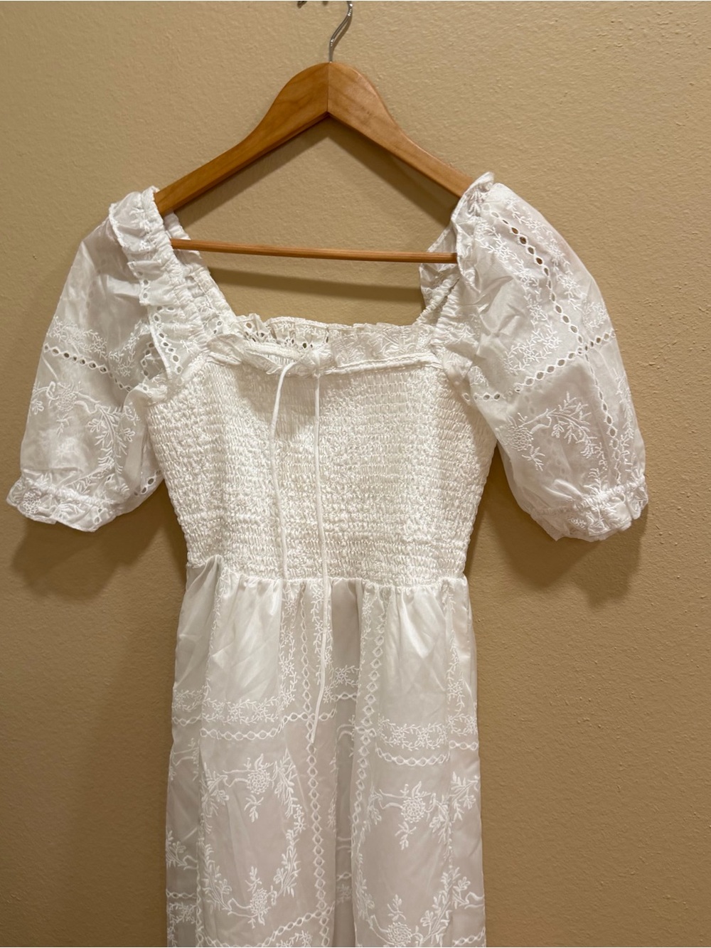 NWT Caroline Constas White Lace Maxi Dress Floral with Smocked Bodice Small - Picture 13 of 15